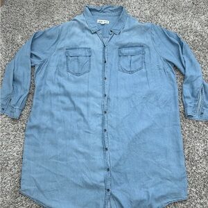 Ava & Viv Light Blue Casual Button Down Shirt